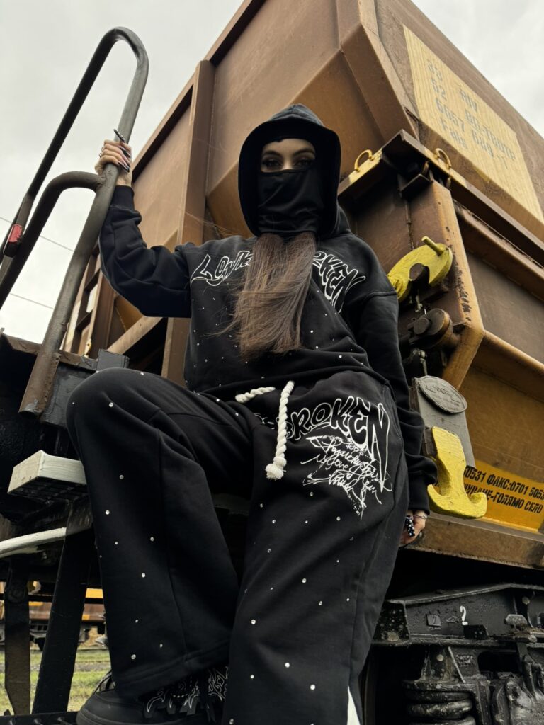 Lowky Broken Streetwear Brand Image